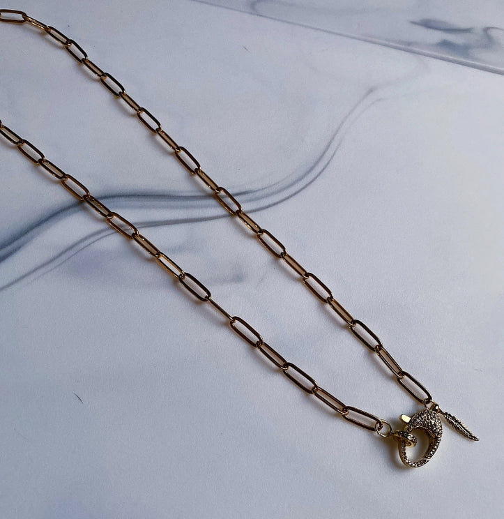 HOOKED ON YOU ADJUSTABLE PAPER CHAIN NECKLACE