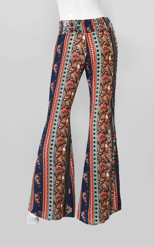 PRINTED FLARE PANT*