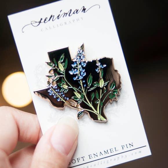 TEXAS BLUEBONNET GOLD ENAMEL PIN