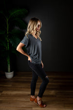 DARIA V NECK TEE CHARCOAL-