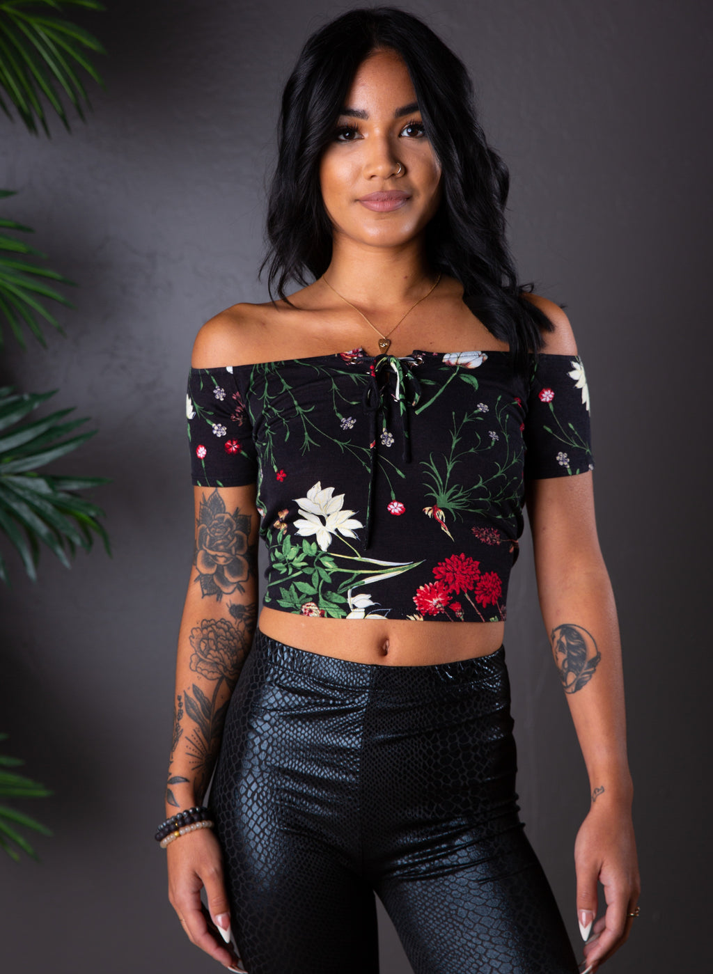 VIOLET HILL FLORAL CROP TOP