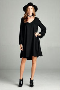 SOLID KEYHOLE DRESS BLACK*