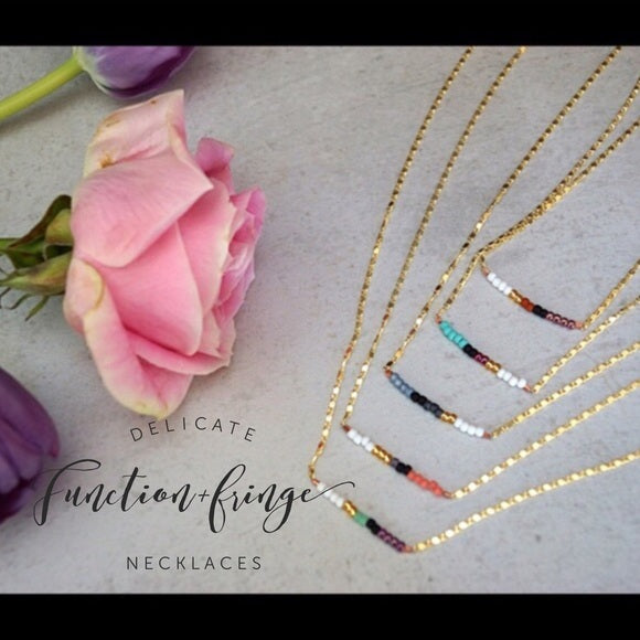 DELICATE BEADED NECKLACE