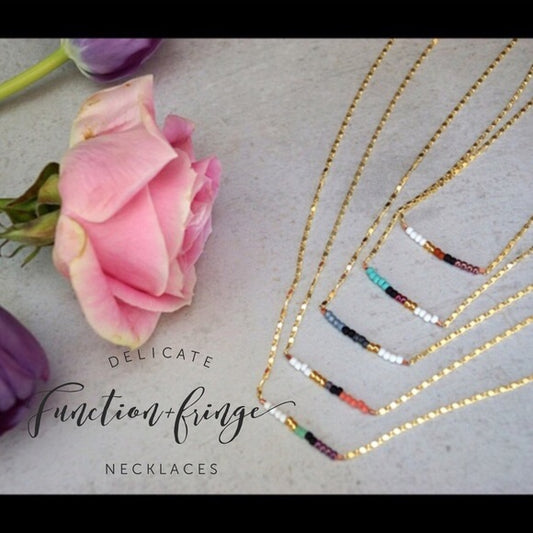 DELICATE BEADED NECKLACE